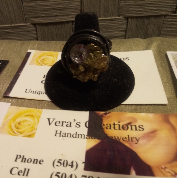 A ring - Picture 5 of 8